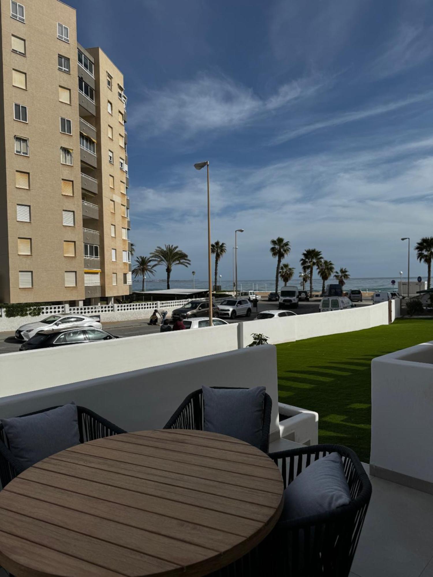 Reyes Catolicos Premium Beach, Playa Urbanova, Apartment *
